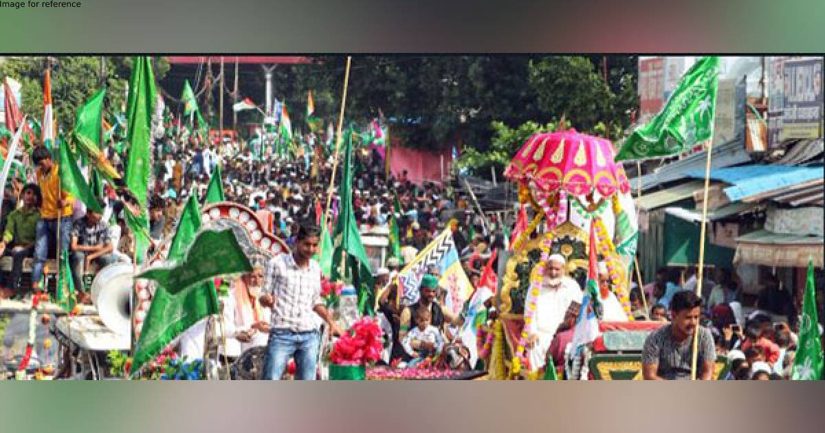 J-K: Spiritual gatherings, rallies fill streets of Jammu on Eid Milad-ul-Nabi